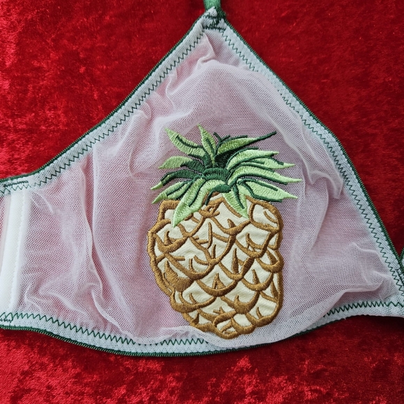 Babe Bralette Pineapple Out from Under Urban Outfitters. 🍍🍍🍍 - Picture 5 of 16